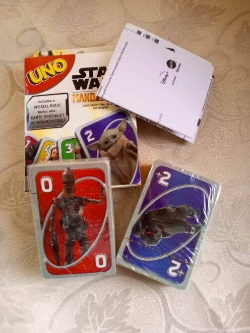 Uno Star Wars The Mandalorian 1:1 Gard Game